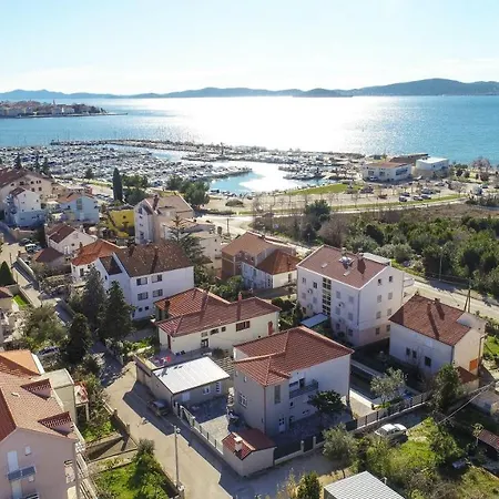 Vikendica Endless Summer House Barbara Zadar